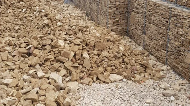 Gabion wall installation